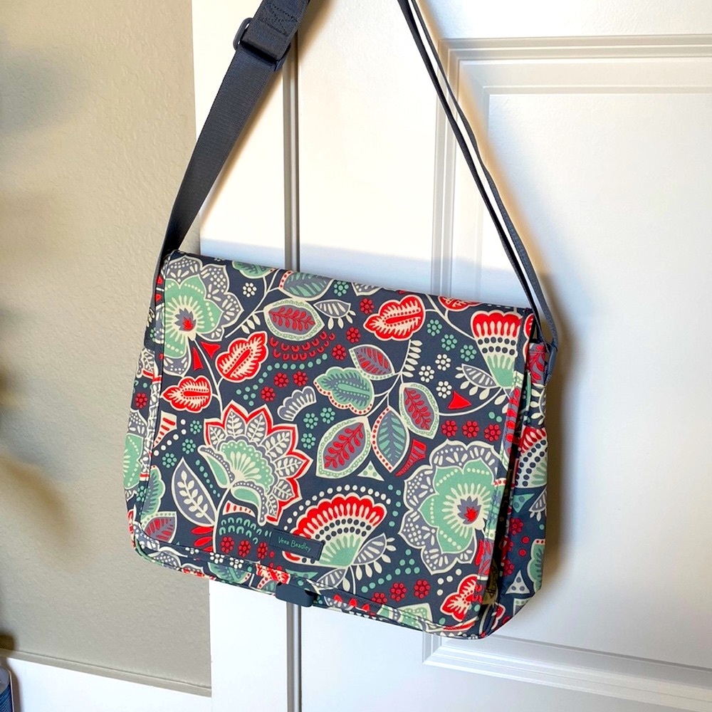 (Never Used!) Vera Bradley Large Canvas Crossbody Tote Nomadic Floral